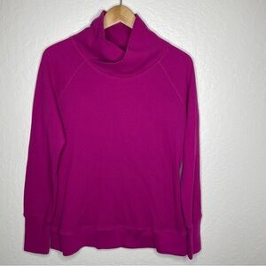 Columbia Women’s XL Mock Neck Shawl Neck Thermal Omni Wick Top Fuchsia Textured